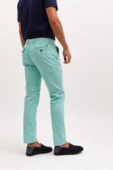 Pantalón Chino Slim Turquesa