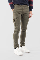 Pantalón Cargo Khaki