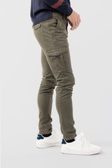 Pantalón Cargo Khaki