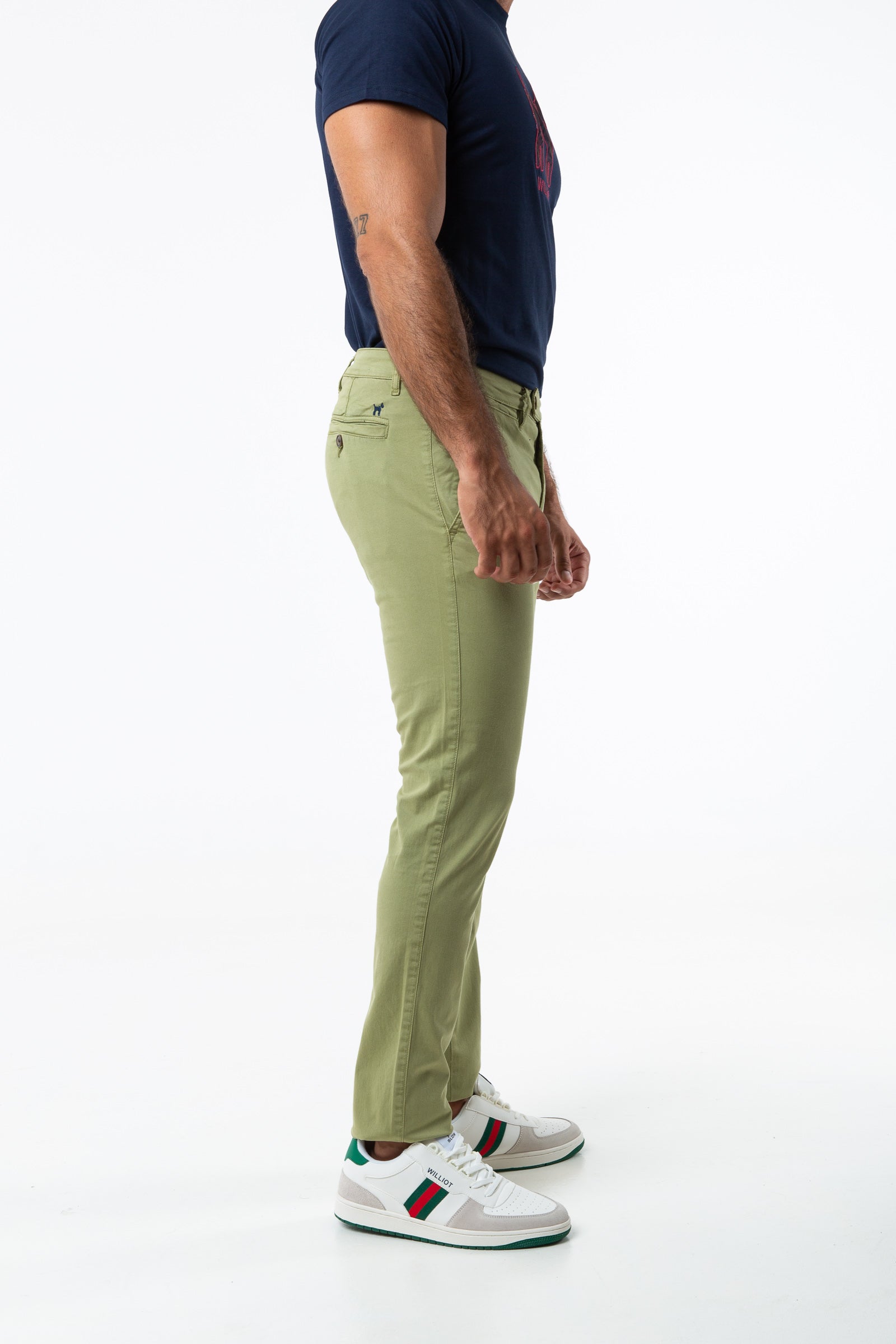Pantalón Chino Slim Khaki