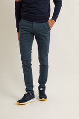 Pantalón Chino Slim Petróleo