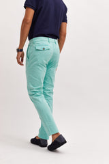 Pantalón Chino Slim Turquesa