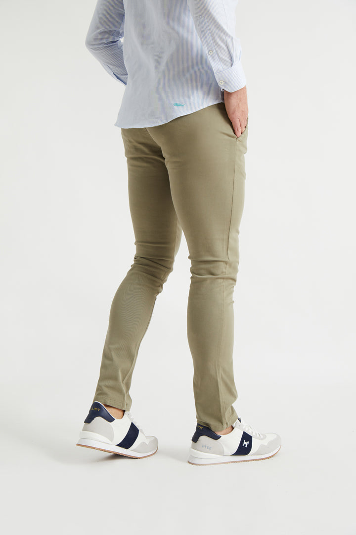 Pantalón Chino Slim