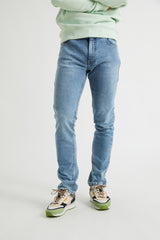 Pantalón Slim Fit Denim