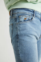 Pantalón Slim Fit Denim