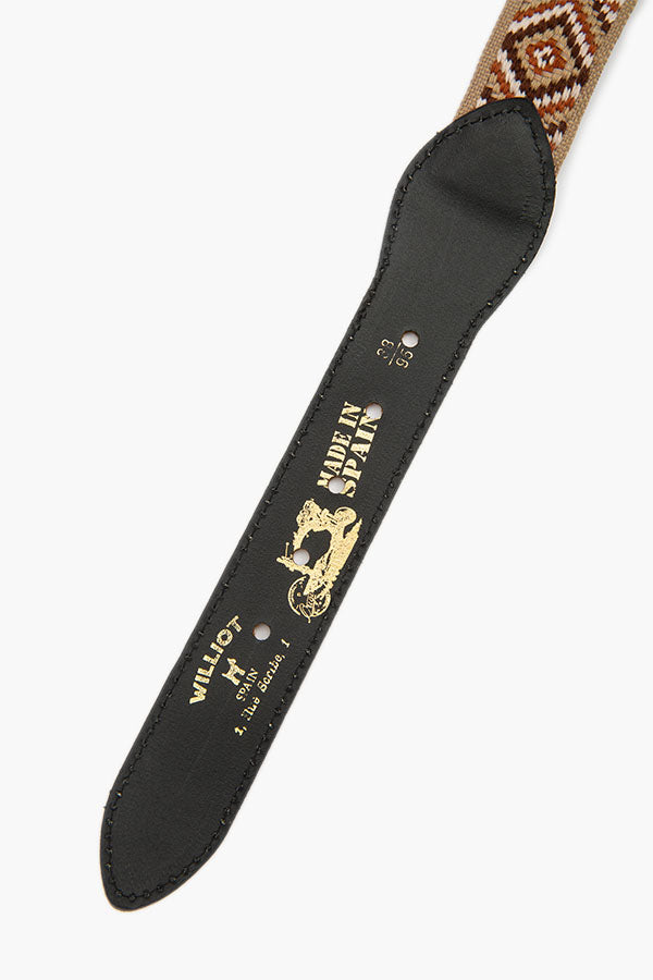 866182