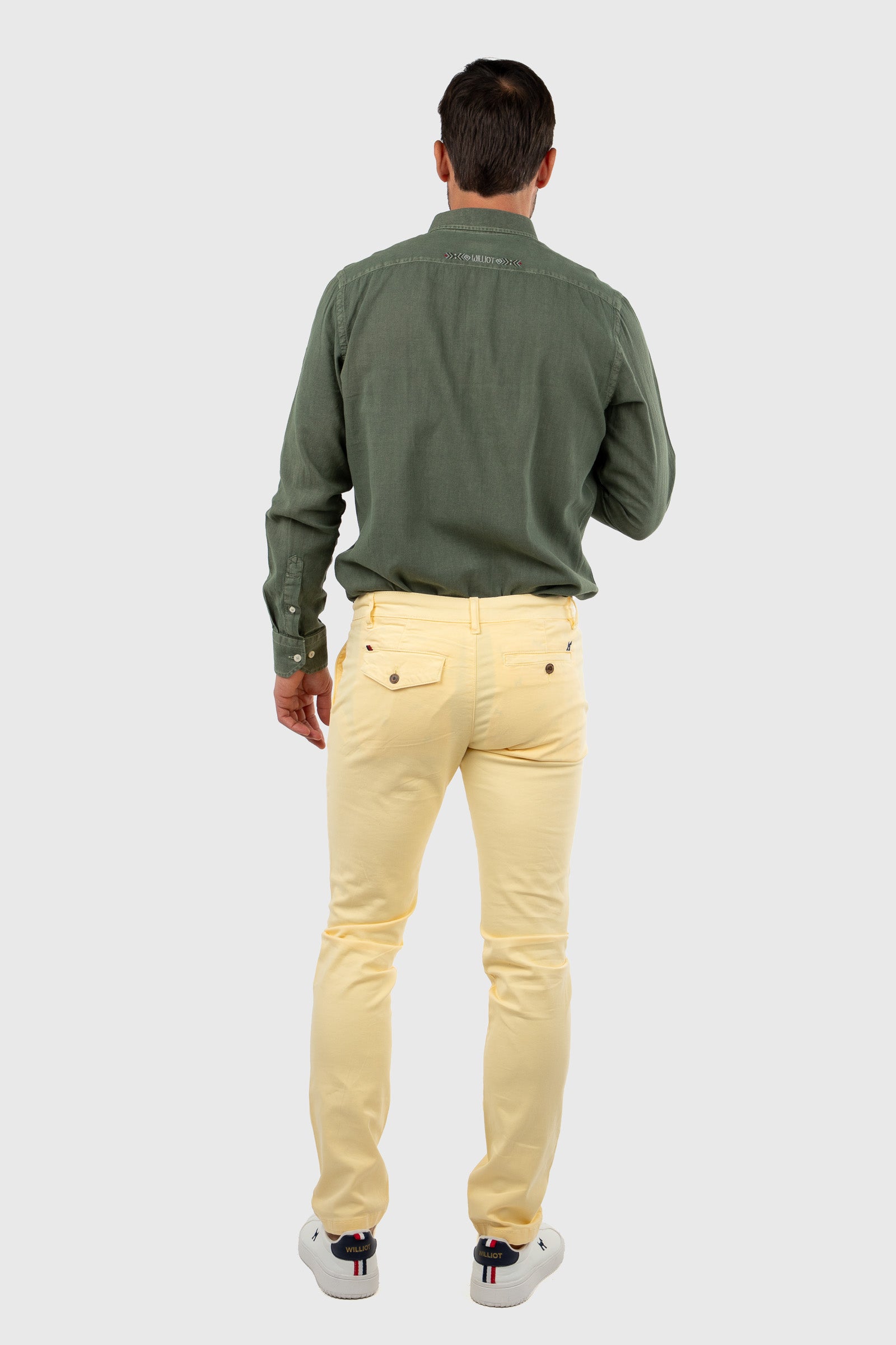 Pantalón Chino Slim Amarillo Pastel