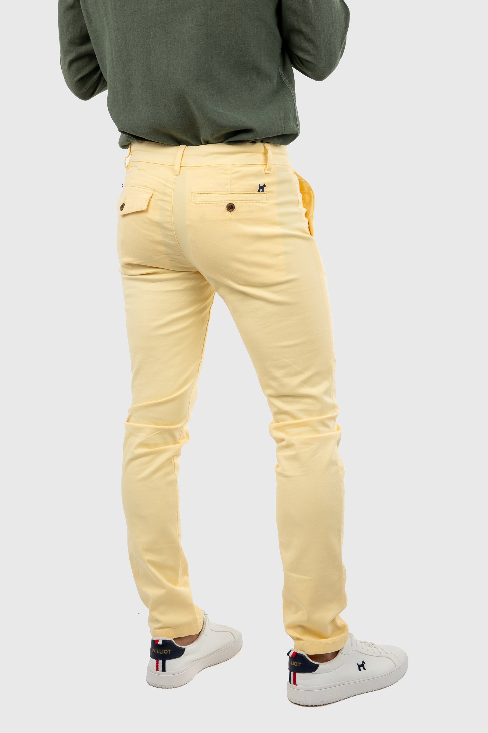 Pantalón Chino Slim Amarillo Pastel