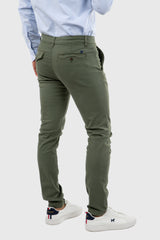 Pantalón Chino Slim Khaki