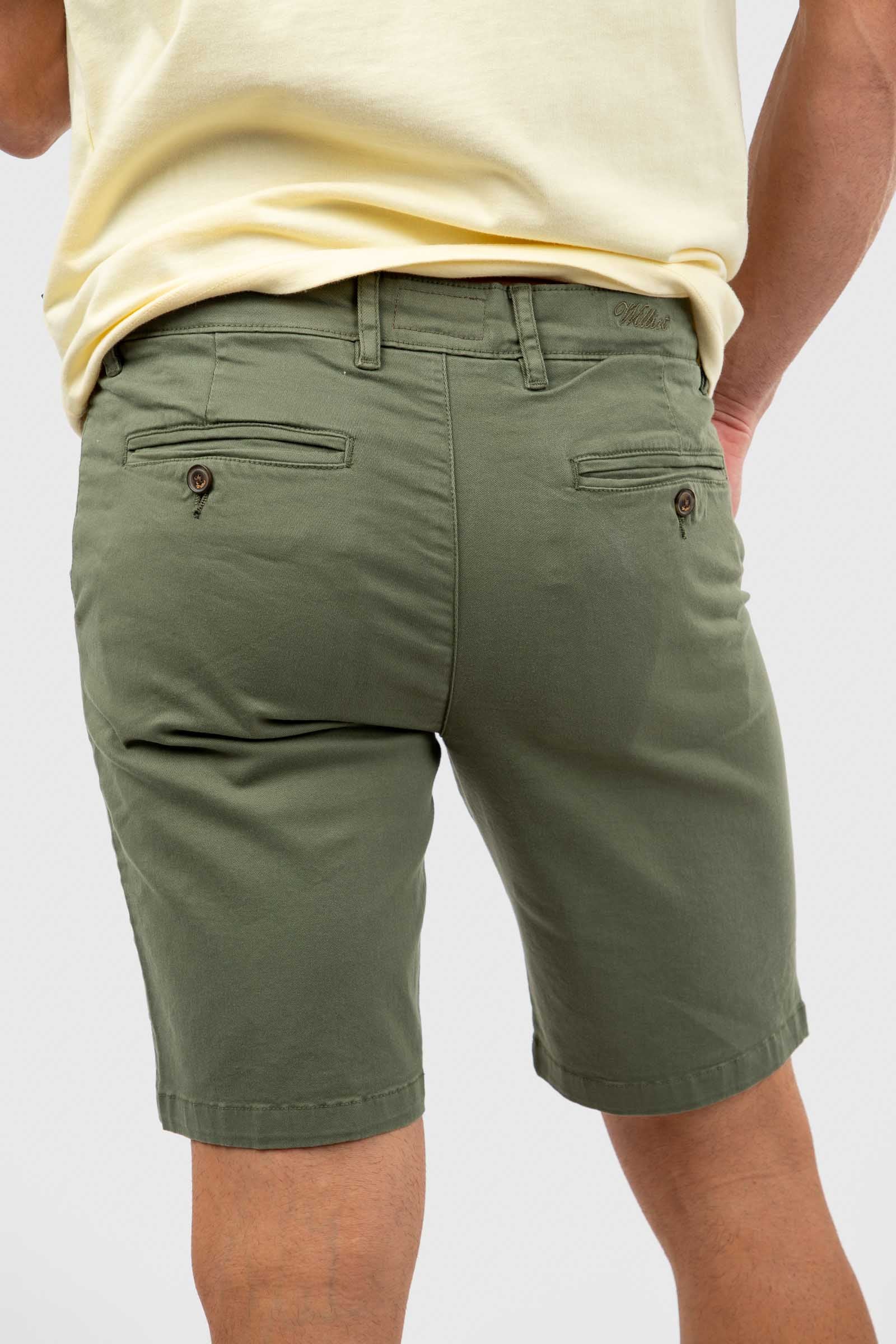 Bermuda Clásica Verde Khaki