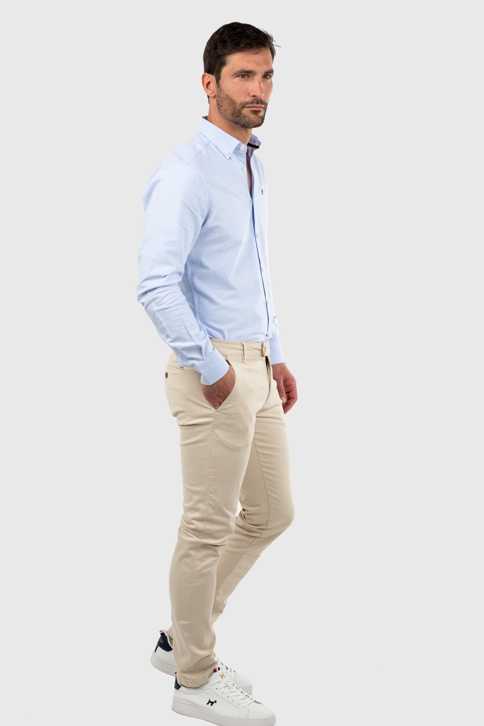 Pantalón Chino Slim Beige