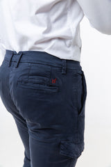 Pantalón Cargo Slim Marino