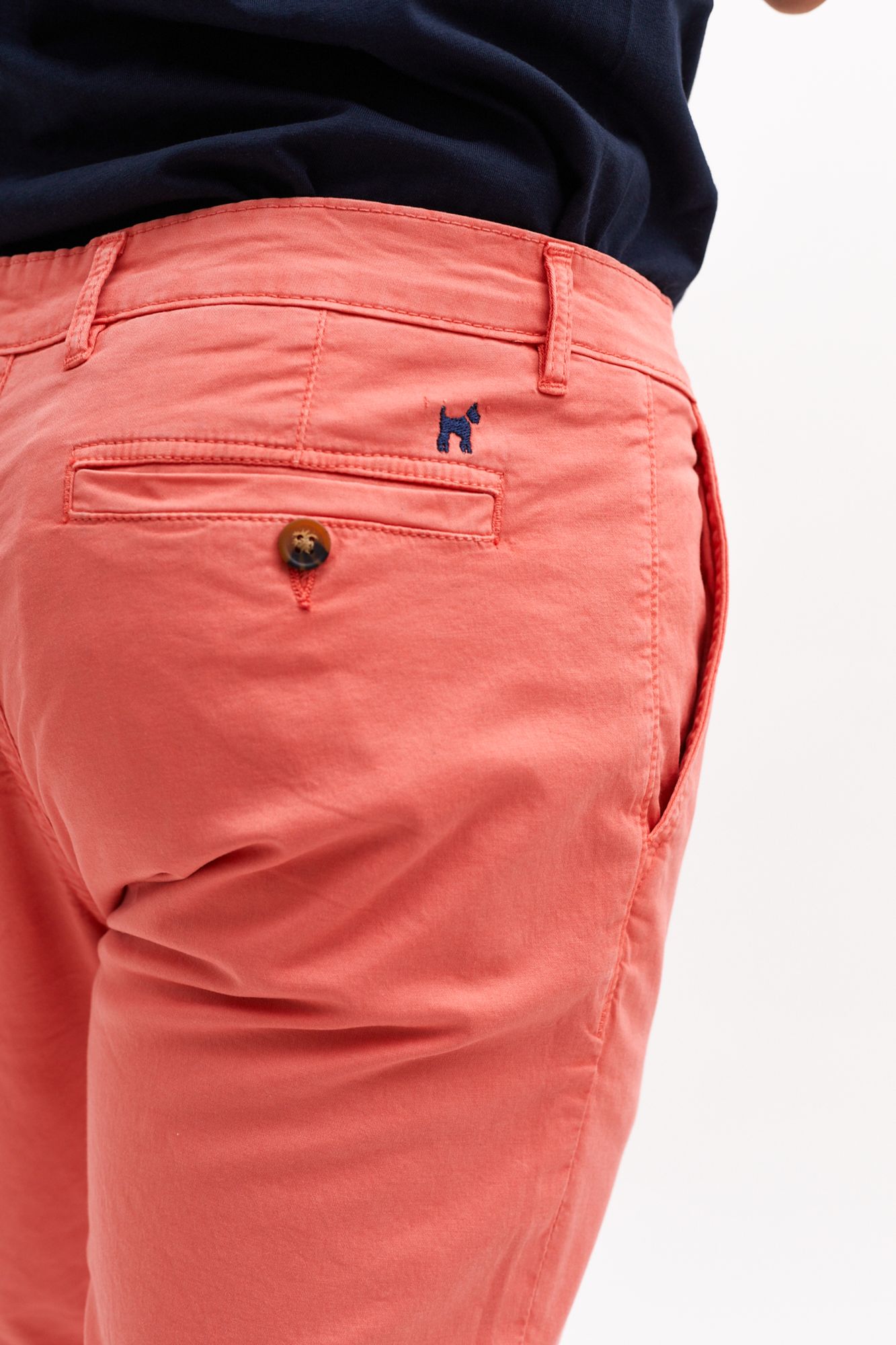 Pantalón Chino Slim Coral