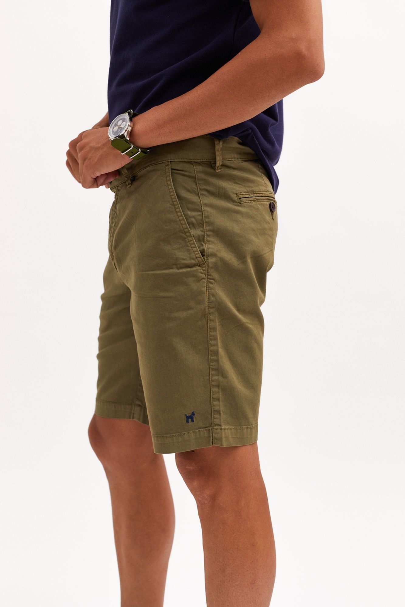 Bermuda Chino Kaki