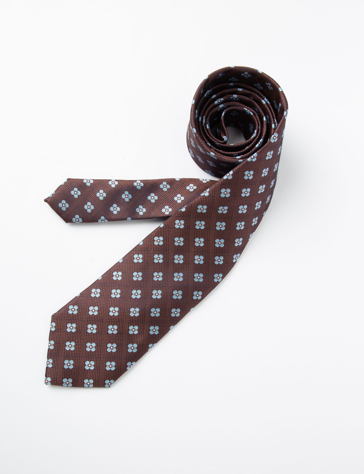 Corbata Marrón con Flor Celeste