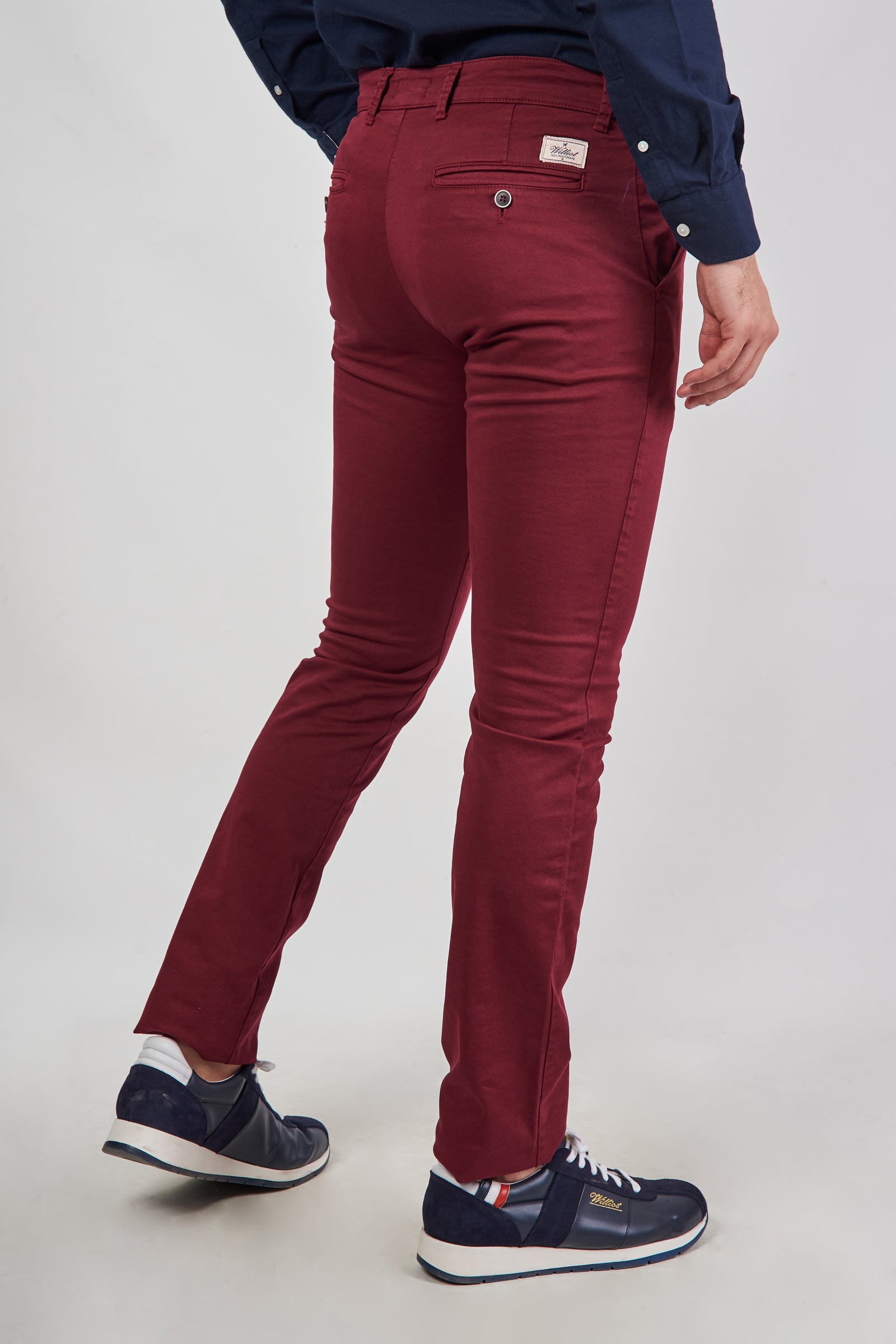 Pantalon chino Wt Regular Burdeos